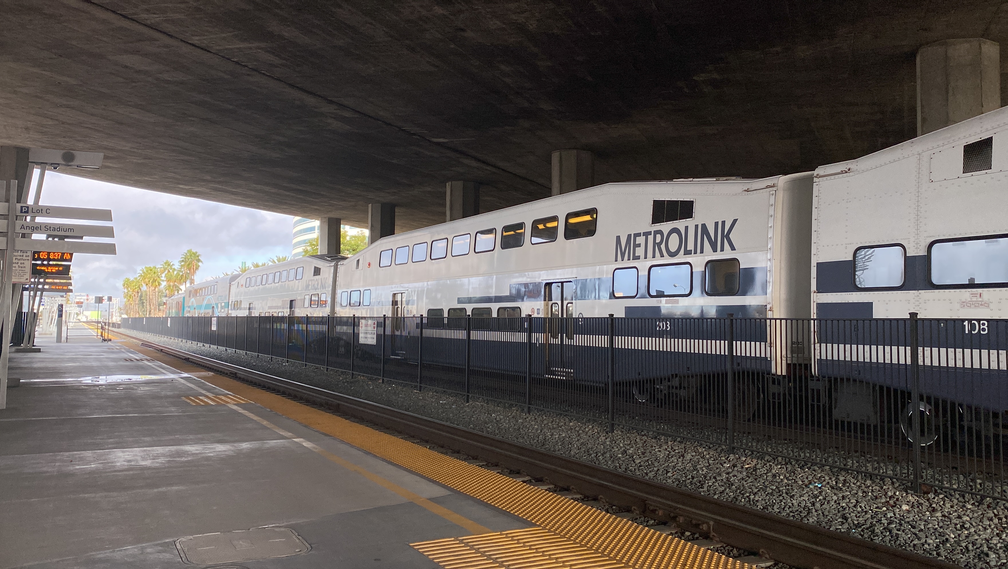 Car Free Orange County (Car Free OC) Series: Anaheim to Dana Point: Part 1: Transit in the Anaheim Resort Area & Getting to the ARTIC