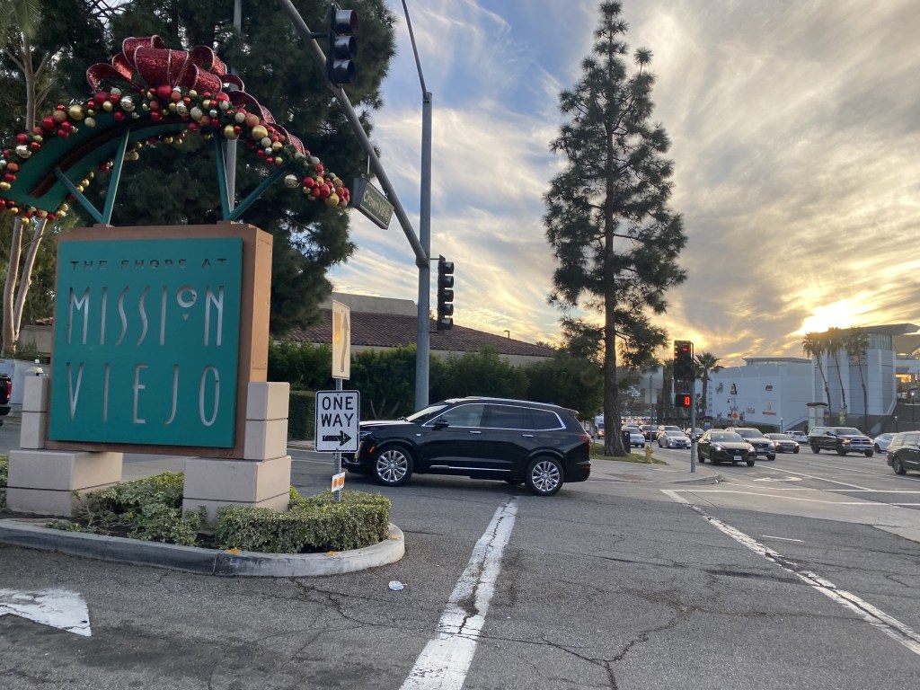 Anaheim To Dana Point Car Free: Part 6: Shops at Mission&nbsp;Viejo