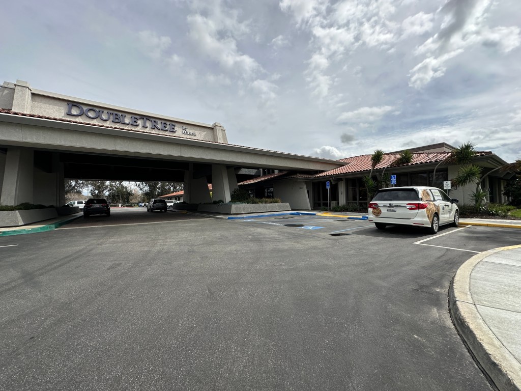 A Hospitality Professional’s Hotel Review: DoubleTree&nbsp;Bakersfield